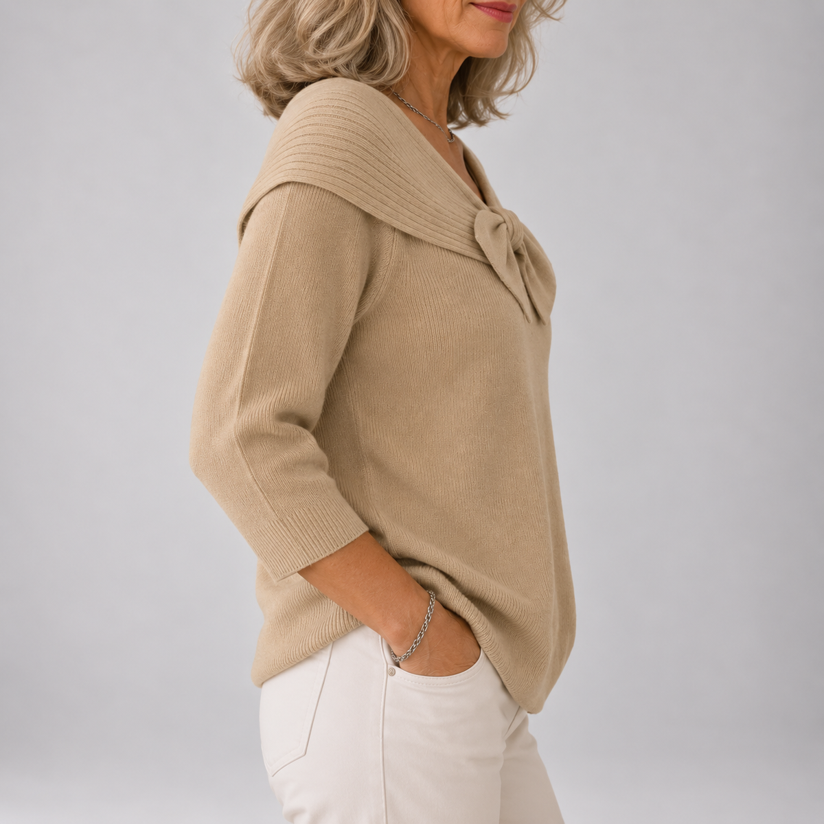 Livia | Off-Shoulder Bow Sweater